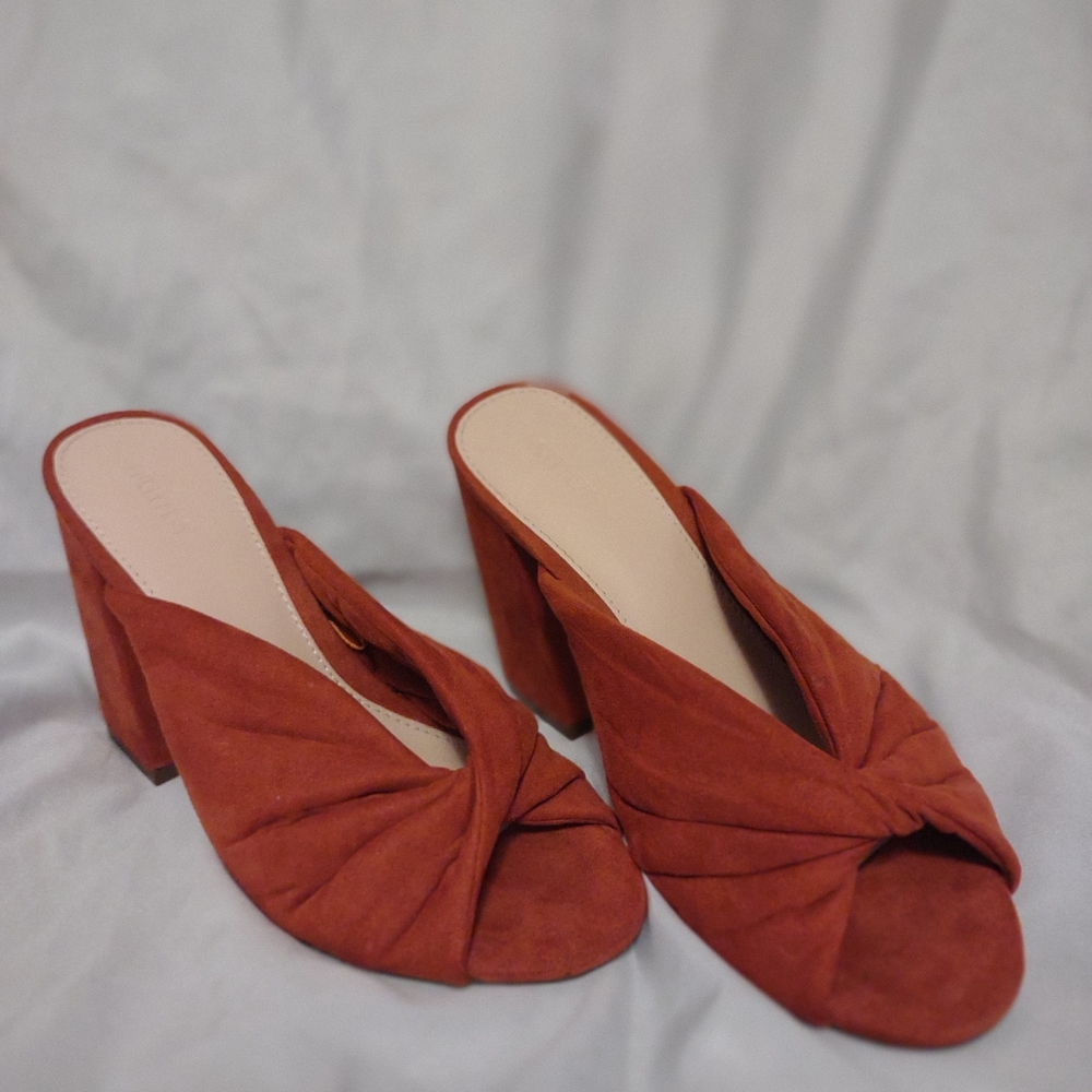 Forever21 heels Size 6